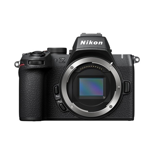 Nikon-Z50II-18-140mm-Kit-02