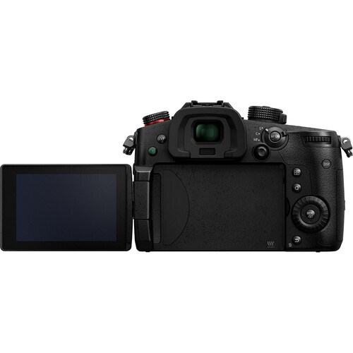 PANASONIC-GH5-MKII-3