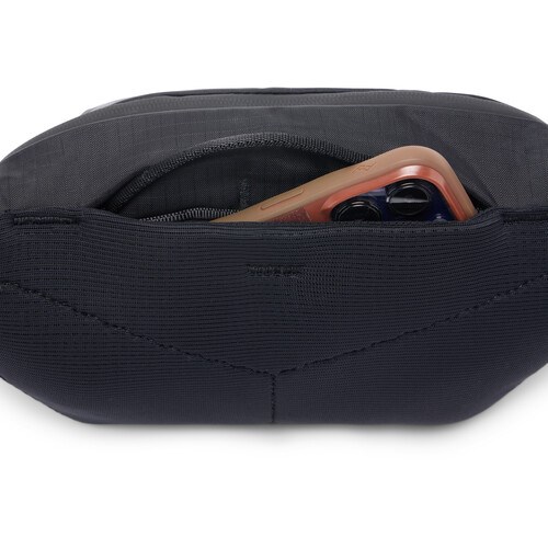 Peak-Design-2L-Black-5
