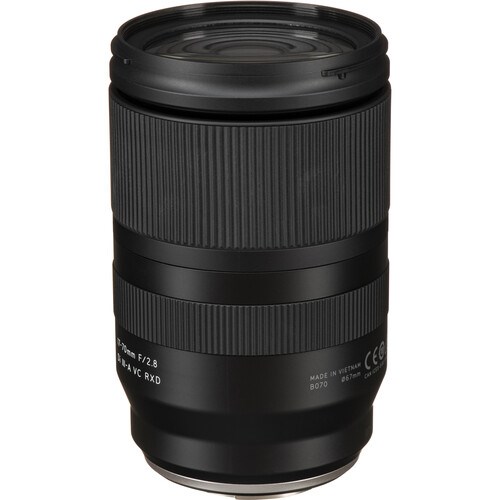 Tamron-17-70mm-F2.8-Di-VC-RXD-Sony-E-Mount-Lens01
