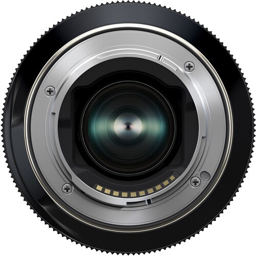 Tamron-50-300mm-F4.5-6.3-Di-III-VC-VXD-Sony-E-Mount-Lens05