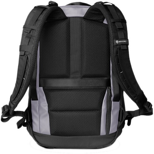 Wandrd-Stratus-Photo-18-Uyuni-Purple-Backpack-04