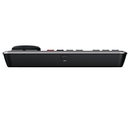 blackmagic-design-davinci-resolve-speed-editor-keyboard_02