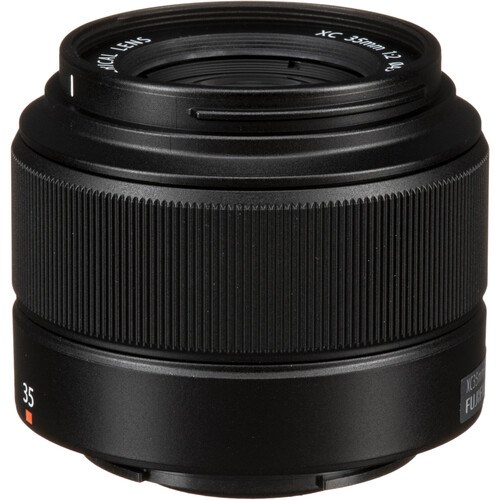fuji-35mm-f2-2