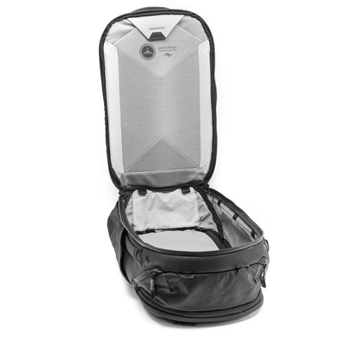 peak_travel_45L_backpack05