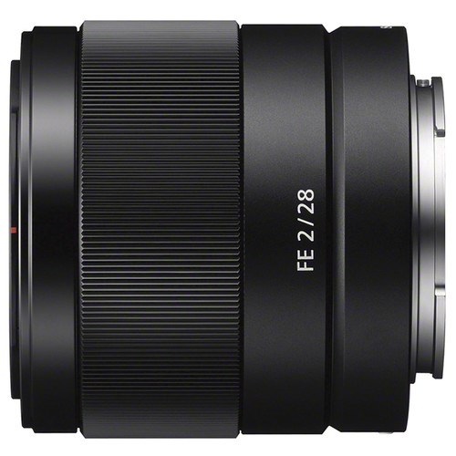 sony-28mm-f2-1