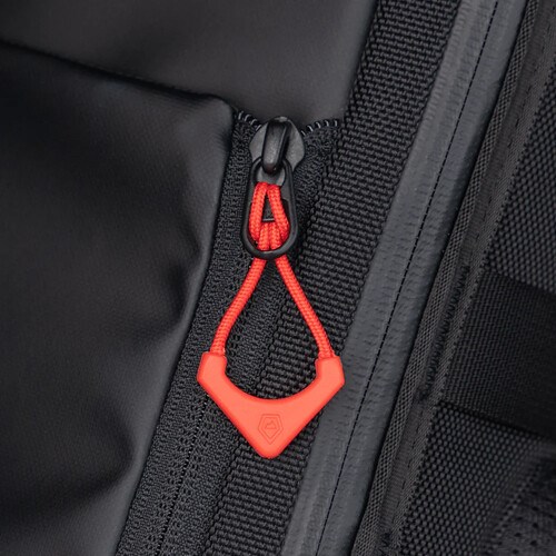 wandrd-zipul-red-4