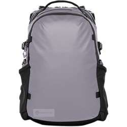 Wandrd-Stratus-Photo-18-Uyuni-Purple-Backpack-01